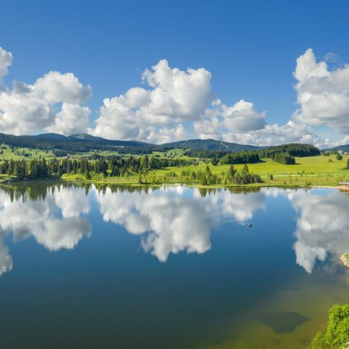Vacances dans le Jura - La chèvrerie Pampilles & Compagnie